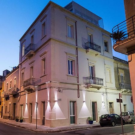 B&B Il Palazzotto Luxury Suites Lecce Exterior foto