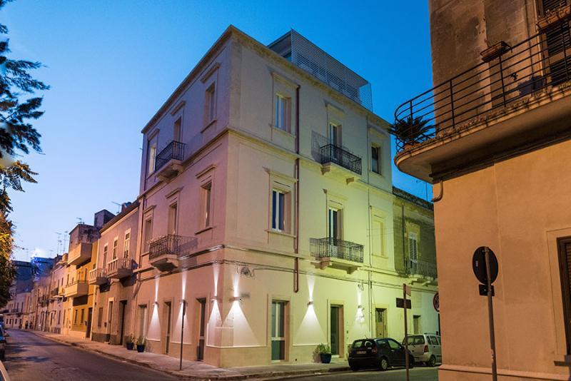 B&B Il Palazzotto Luxury Suites Lecce Exterior foto